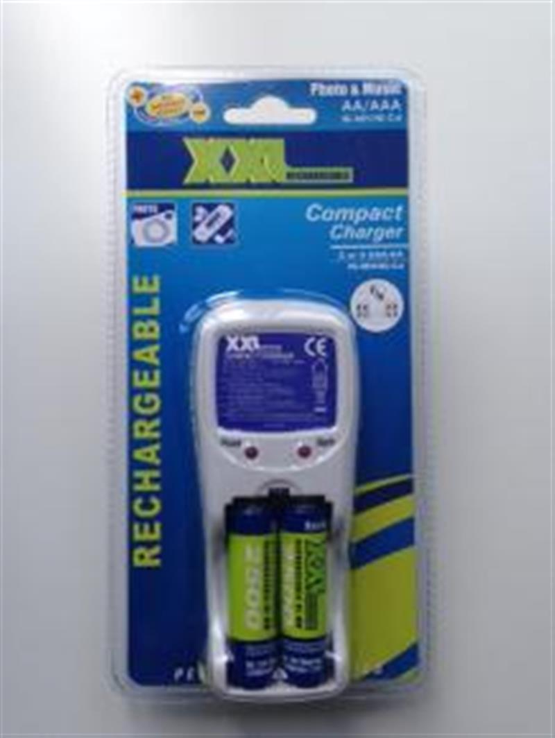 Battery Charger 2 or 4 AAA AA included 2x AA