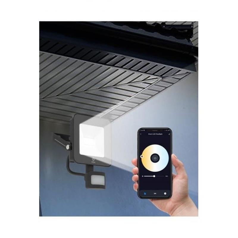 WOOX Smart Floodlight met PIR-sensor is uw unieke compagnon voor buitenbeveiliging 