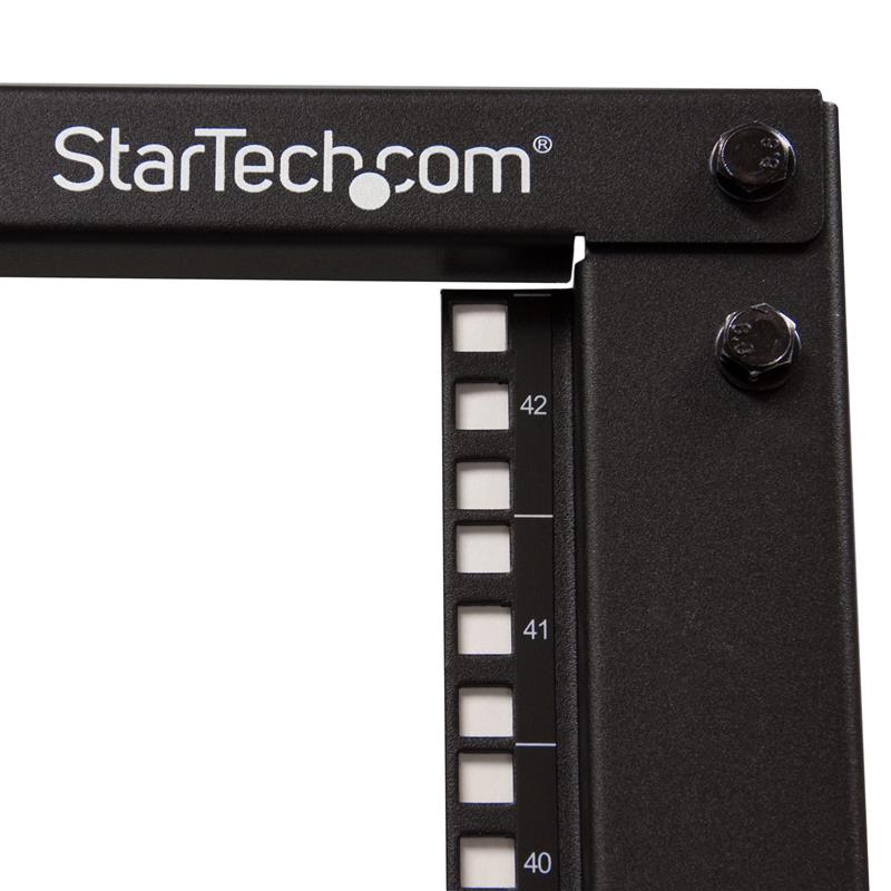 StarTech.com 42U open-frame server rack kast met 4 stijlen met instelbare diepte - plat verpakt met zwenkwielen, waterpas gesteld en kabelhaken