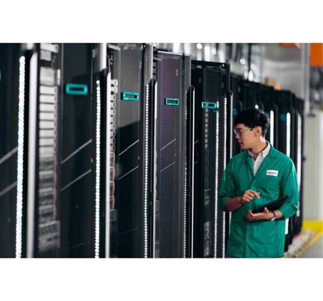 HPE ProLiant DL360 Gen11 Storage Control