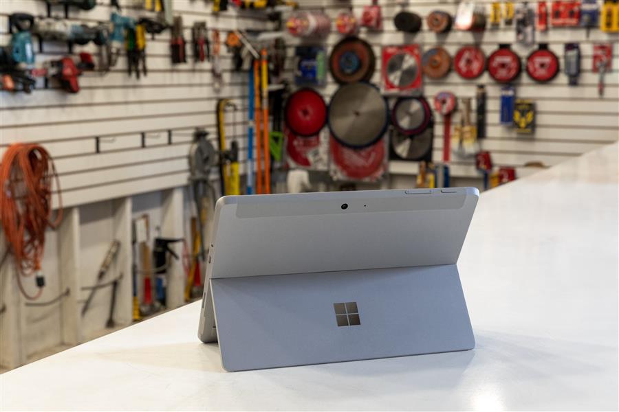 Microsoft Surface Go 2 64 GB 26,7 cm (10.5"") Intel® Pentium® Gold 4 GB Wi-Fi 6 (802.11ax) Windows 10 Pro Platina